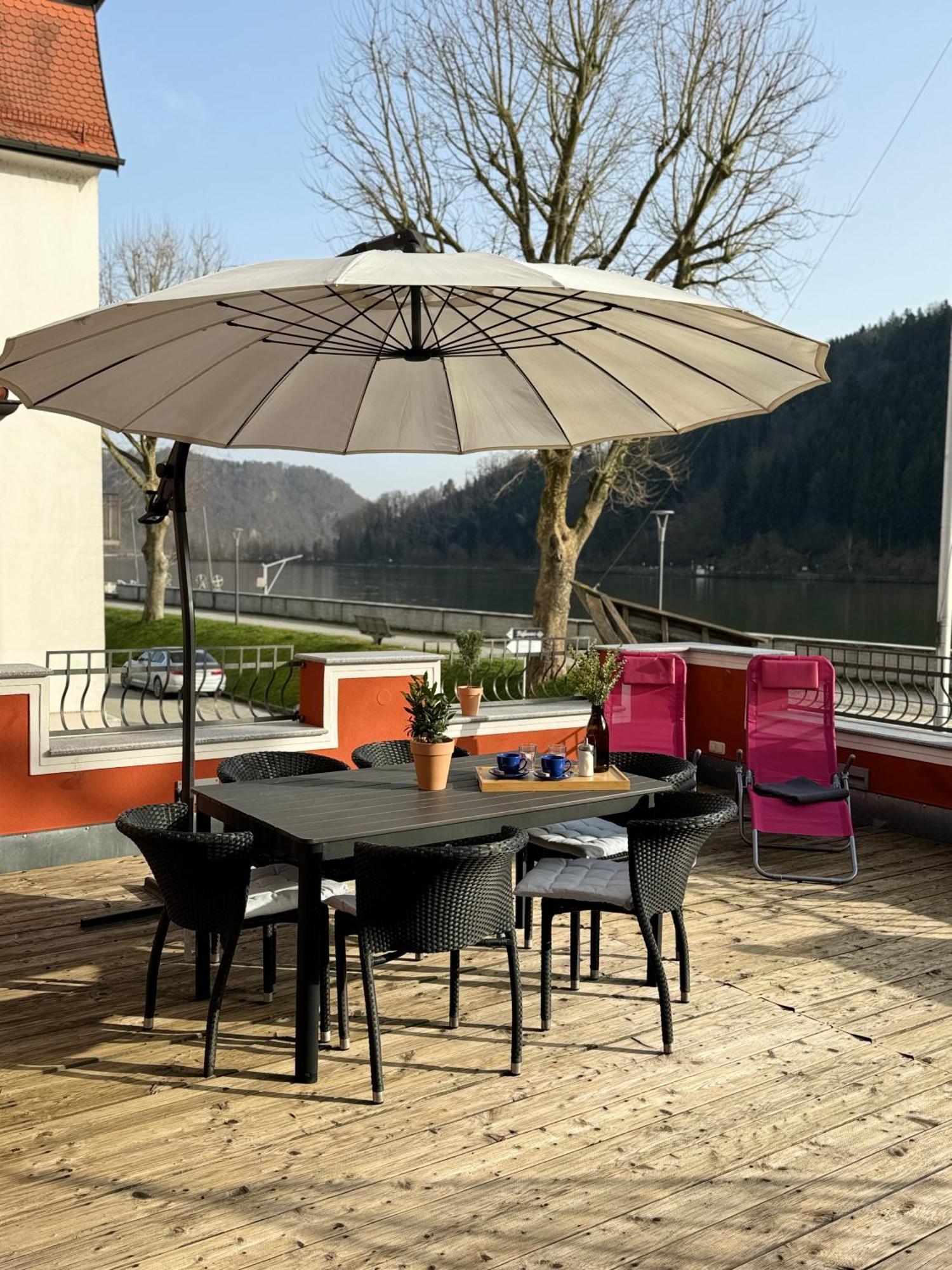 Terrassenwohnung Mit Donaublick Obernzell Exterior foto